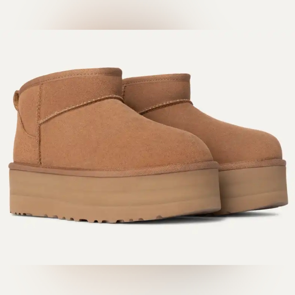 UGG "Classic Ultra Mini Platform" Booties